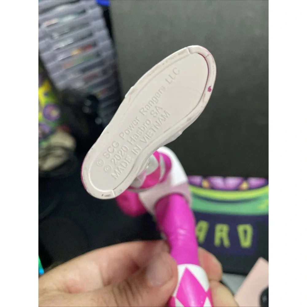 2020 Mighty Morphin Power Rangers Pink Ranger 12